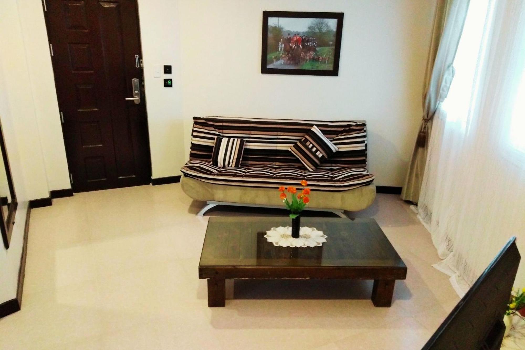 Venezia Suites Hotel Iloilo Bilik gambar