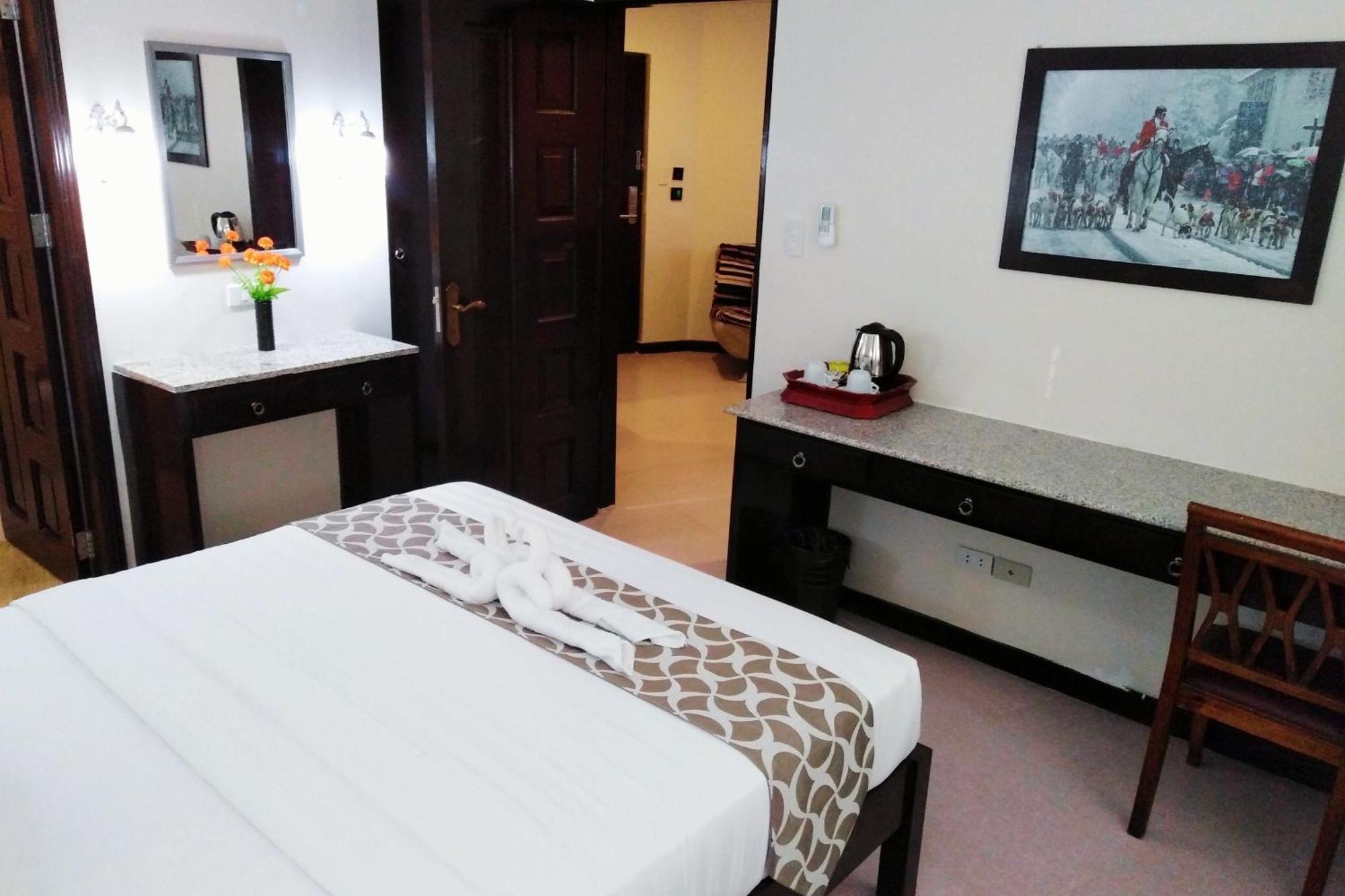 Venezia Suites Hotel Iloilo Bilik gambar