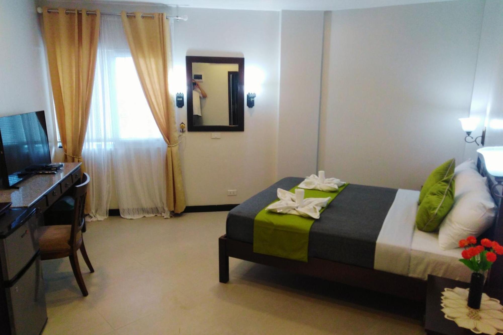 Venezia Suites Hotel Iloilo Bilik gambar