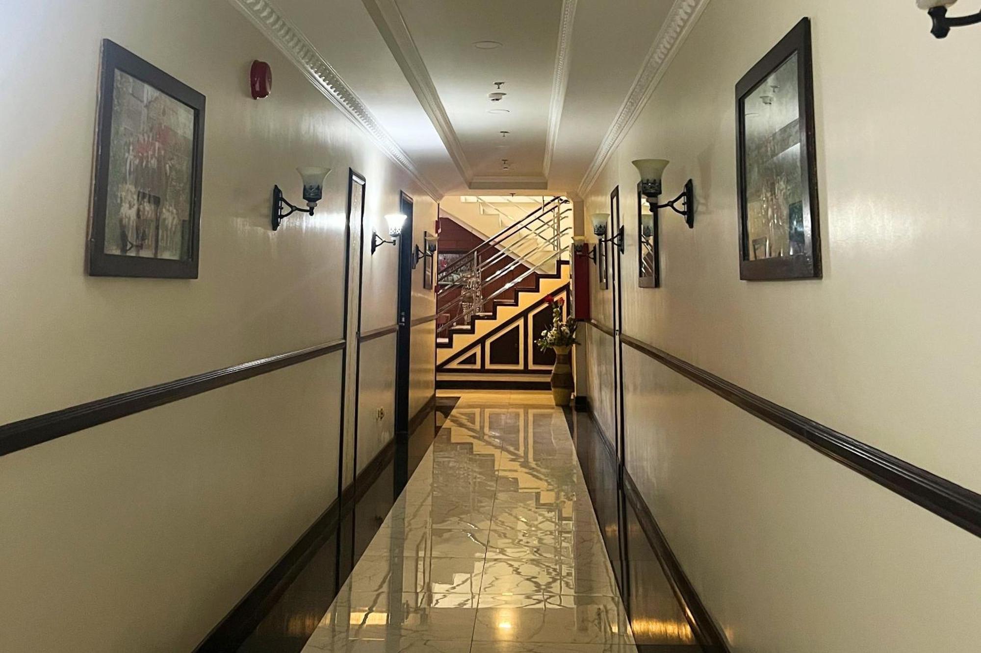 Venezia Suites Hotel Iloilo Bilik gambar