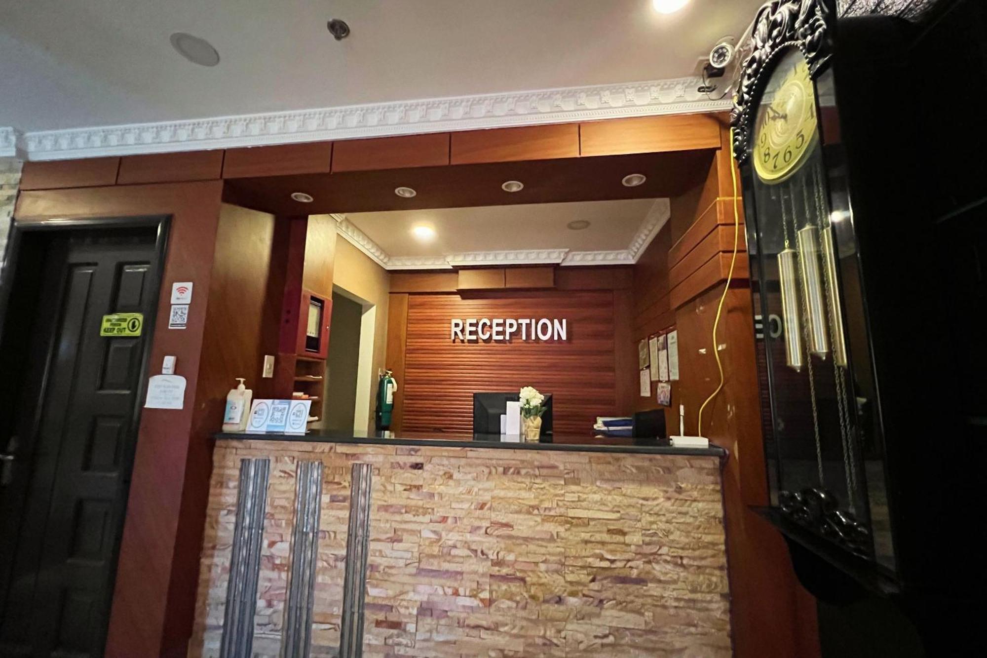 Venezia Suites Hotel Iloilo Luaran gambar